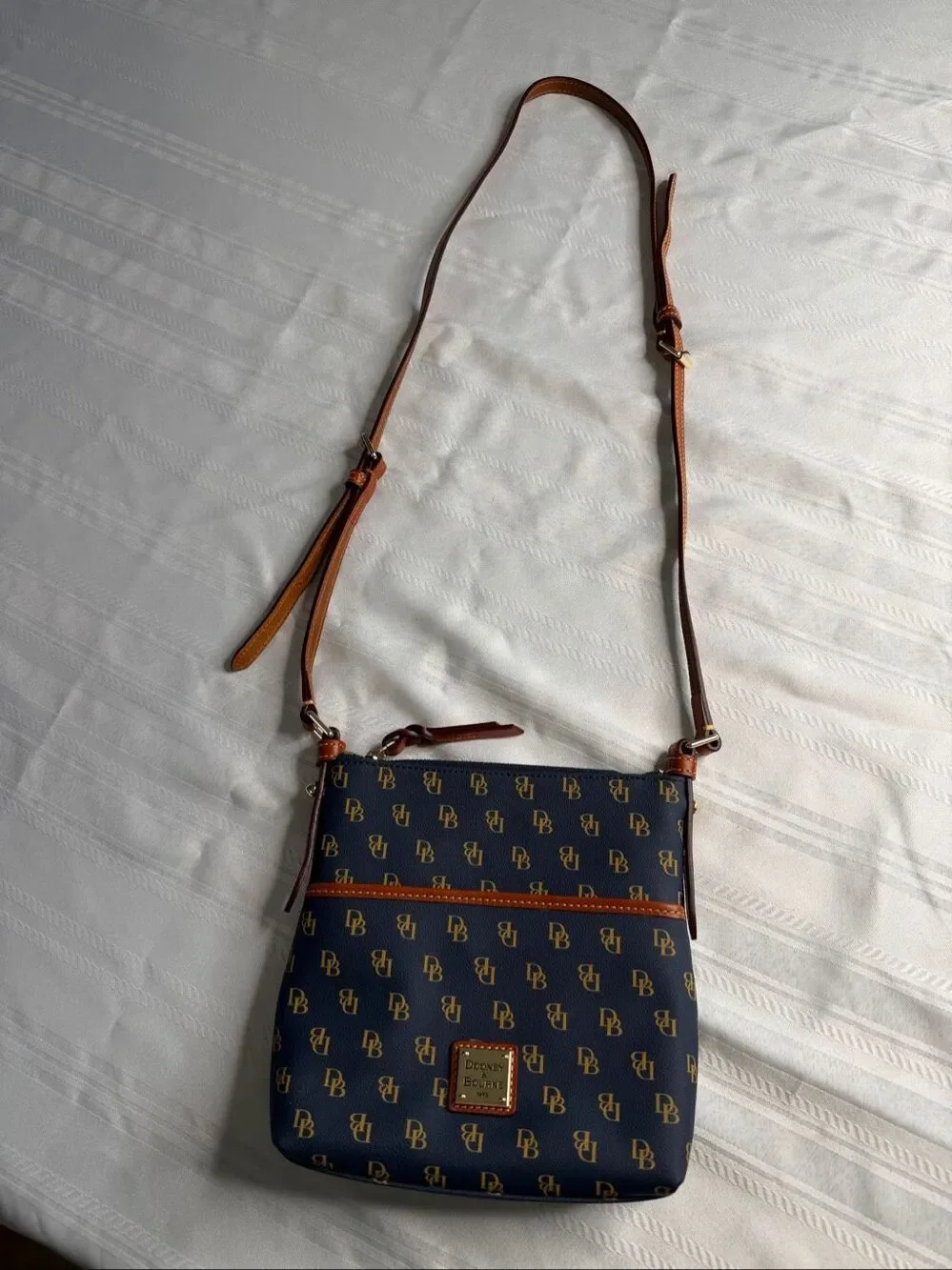 Dooney & Bourke Gretta Navy Blue Letter Carrier Crossbody Purse Handbag